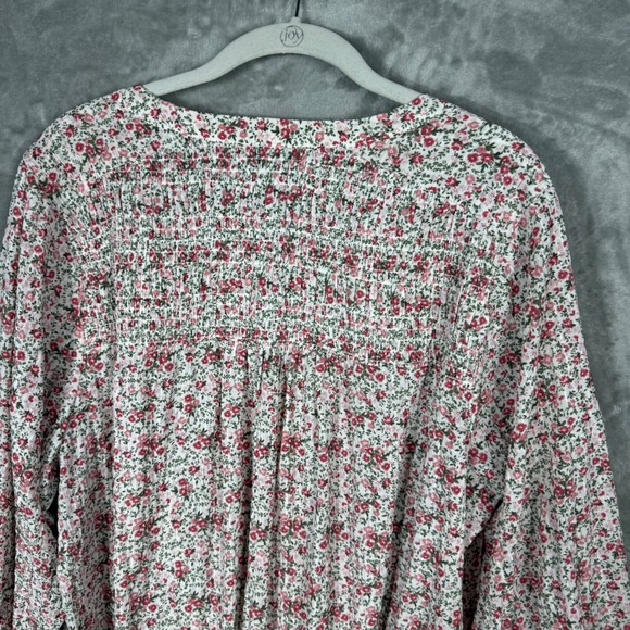 Rose + Olive Top Womens 1X Boho Peasant Tunic Floral 3/4 Sleeve Smocked Buttons - Picture 12 of 12